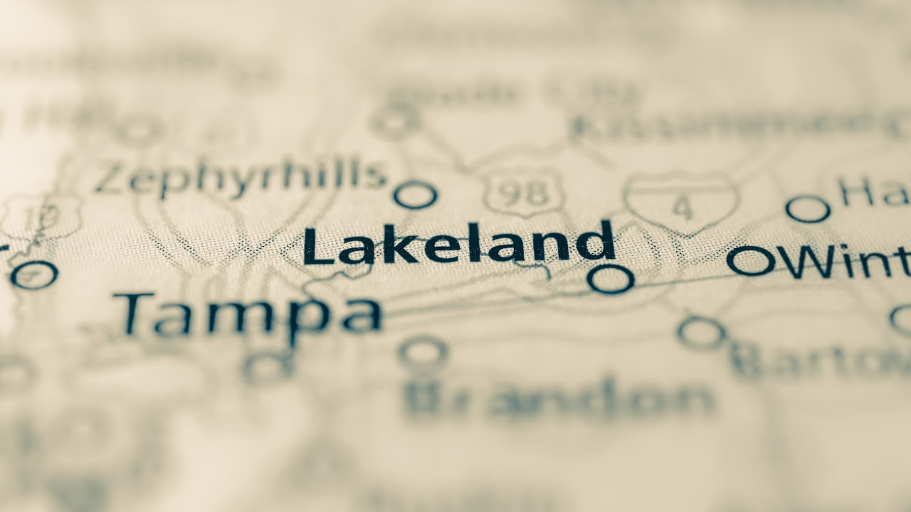 How Far is Lakeland Florida from Orlando Florida? Orlando Deals