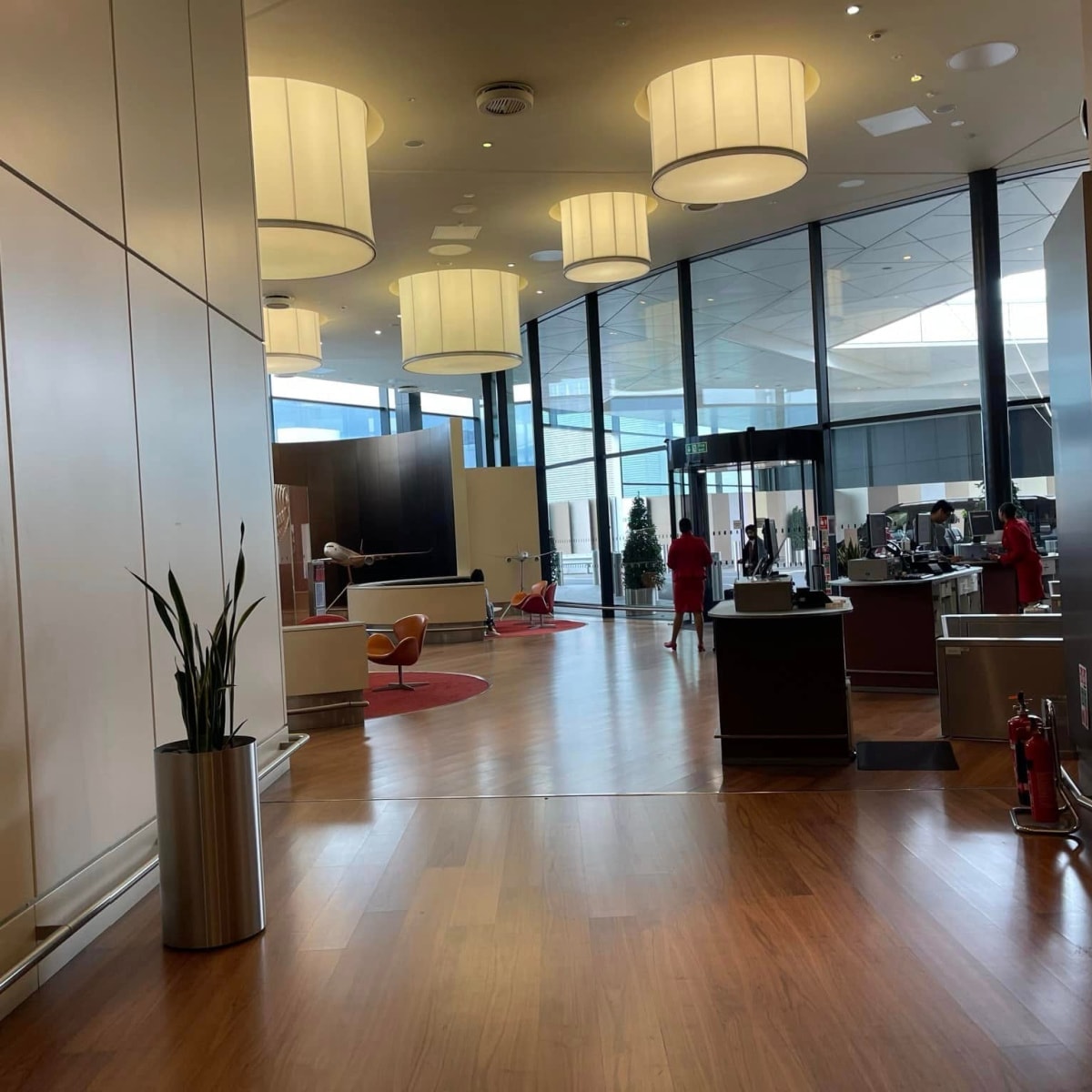 heathrow virgin atlantic upper class wing